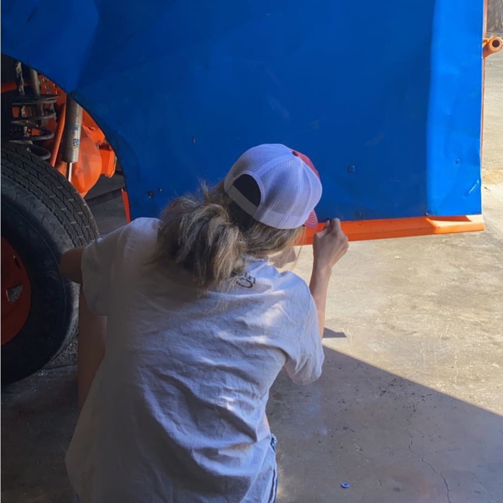 Meet your Posher, Ariana